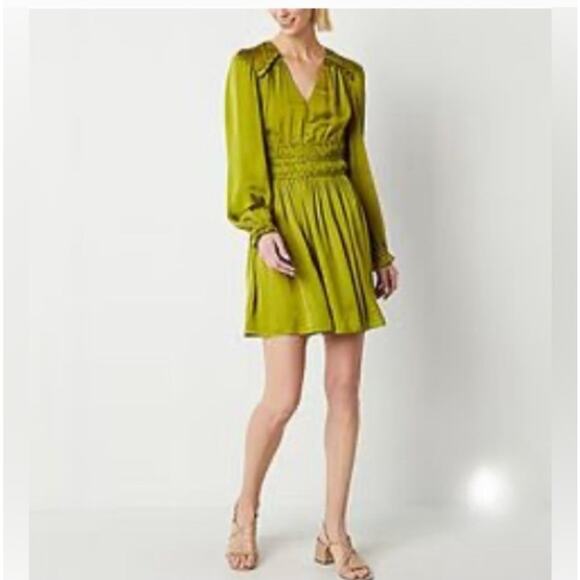 Ryegrass Flowy Soft Long Sleeve Rouched Peasant Dress Chartreuse Women's Size L - Picture 1 of 7